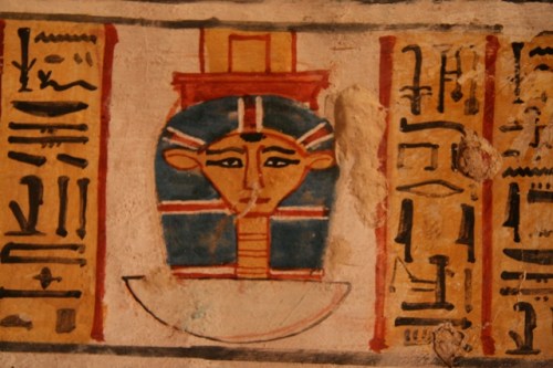 Image of Hathor with her two ringlets at both sides of the face. paintign from the tomb of Roy in Dra Abu el-Naga. XVIII Dynasty. Photo: Mª Rosa Valdesogo Martín.