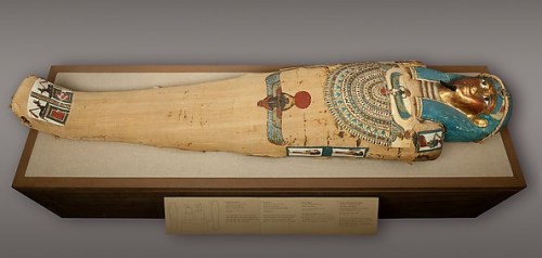 Cartonnage on the mummy of Irtirutja from Ptolemaic Period. Ancient Egypt. Metropolitan Museum of New York.